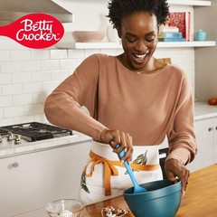 Betty Crocker Delights Super Moist Cherry Chip Cake 13.25 Ounce (Pack of 1)