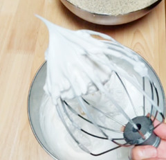 SP EMULSIFIERS OVALETTE FOR BAKING MIXES CAKES SPONGE CAKE BAKERY 800 G.