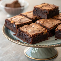 Duncan Hines Brownie Mix, Chewy Fudge, 18.3 Oz.