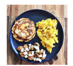 Keto foods: Keto Queen Kreations pancake mix 1 bag (1 net carbs)
