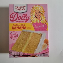DOLLY PARTON’S Southern Style Banana Cake Mix Duncan Hines