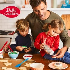 Betty Crocker Delights Super Moist Strawberry Cake Mix 13.25 oz Box – 8 PACK