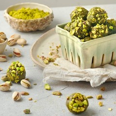 Fine Roasted Pistachio Flour – Gluten Free, Non-GMO, Vegan, 1 lb Baking Meal