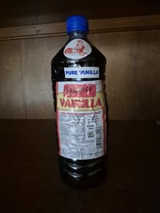 Danncy Mexican Vanilla Dark Plastic 1 Liter