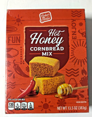 Hot Honey Cornbread Mix 13.5 oz Best by Date 4-14-26