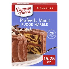 Duncan Hines Signature Cake Mix, Fudge Marble, 15.25 Ounce (Pack of 1)