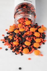 Sprinkles – John’s Basketball blend – Special Kneads and Treats / UGA
