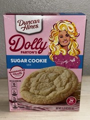 Duncan Hines Dolly Parton’s Sugar Cookie Mix Madagascar Vanilla 15.25 oz LMT ED