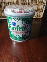 Pillsbury Funfetti Vanilla Frosting