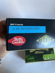 2 Betty Crocker Cupcake Kit Limited Edition Wicked Movie Cake Mix Vanilla 9/2025