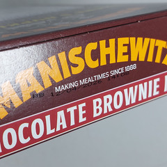 Manischewitz Chocolate Brownie Mix With Fudge Frosting 12oz (340 g)